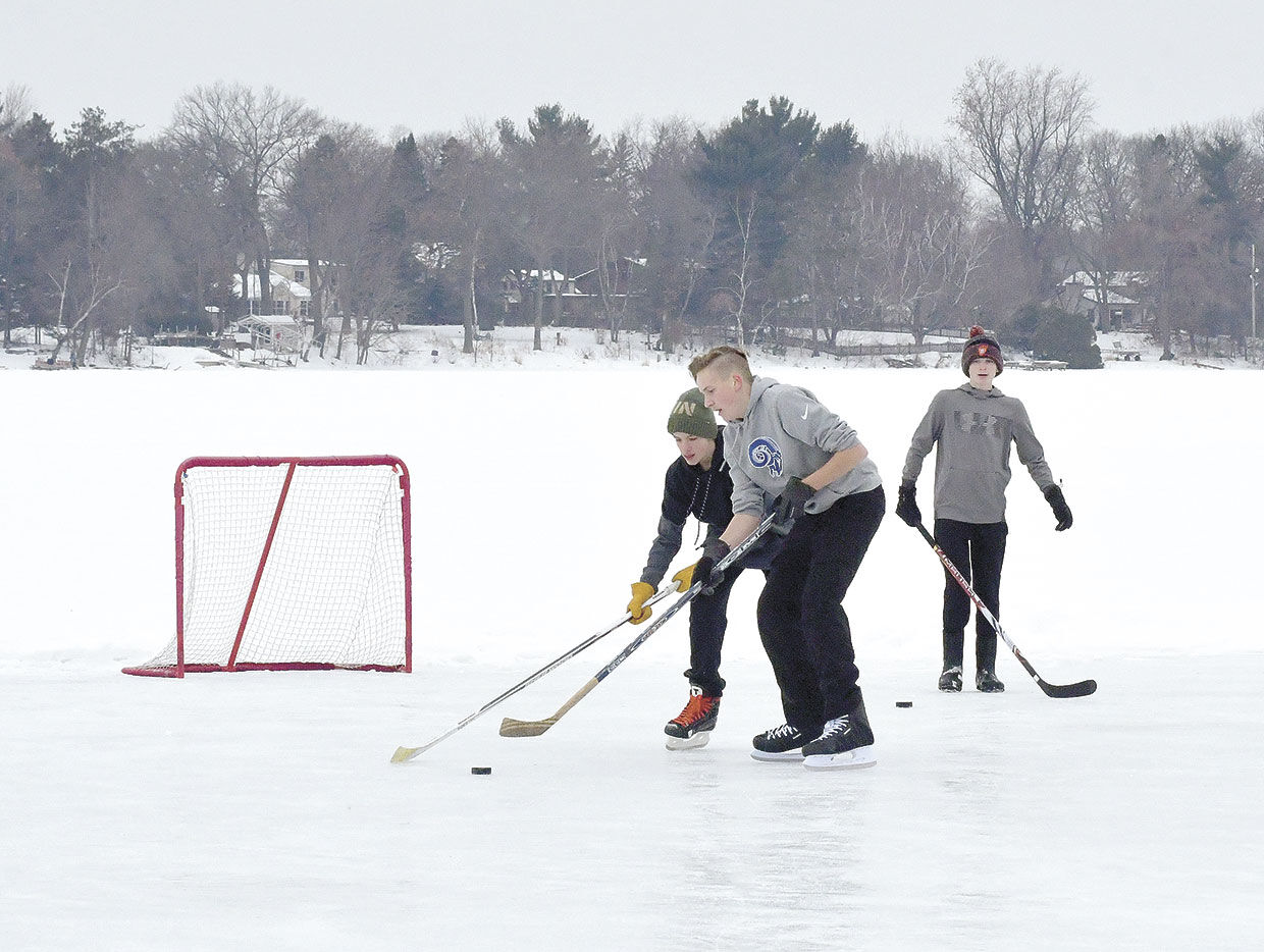 Outdoor afternoon ice time